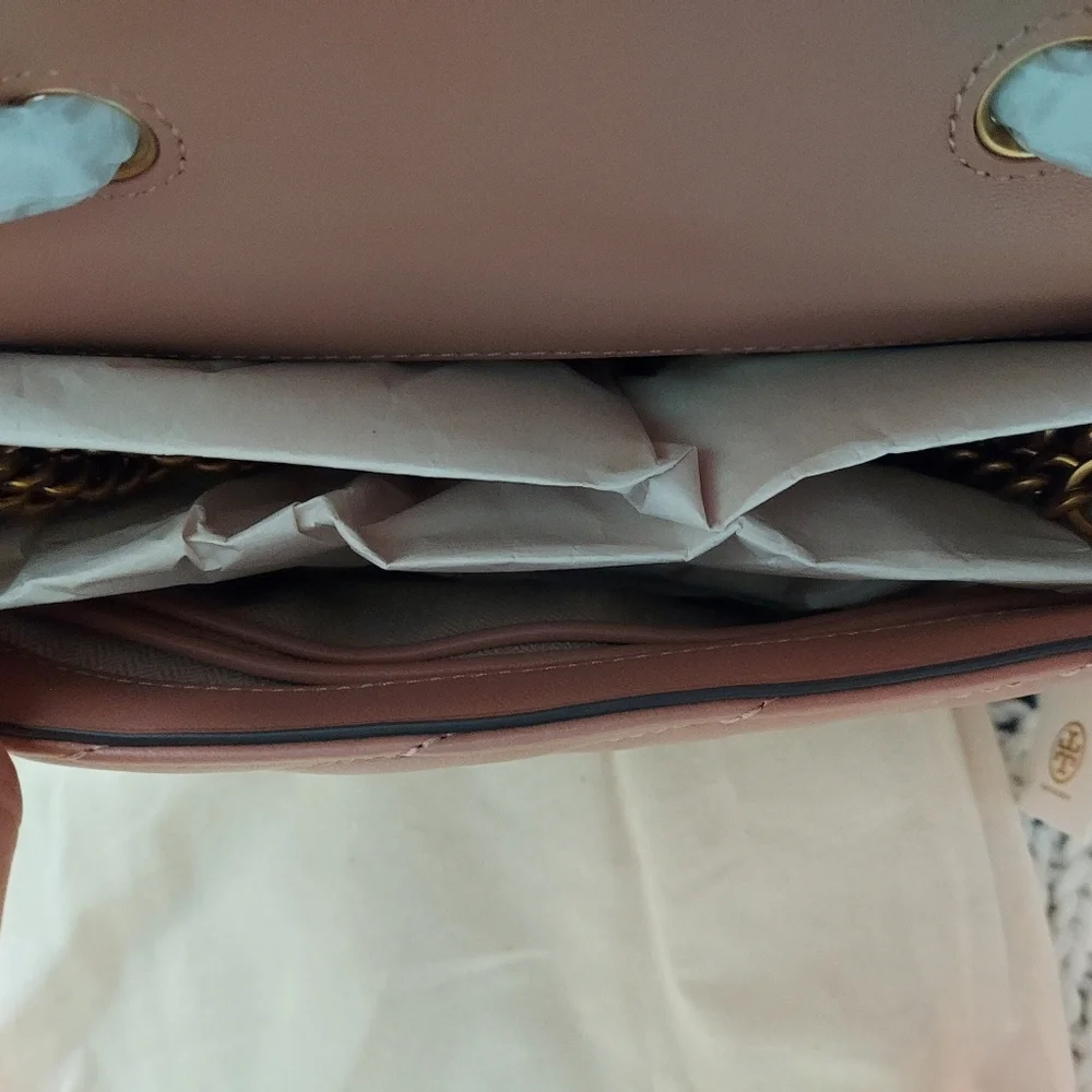 TORY BURCH New Kira Chevron Small Convertible Shoulder Bag - Pink - Picture 9 of 16